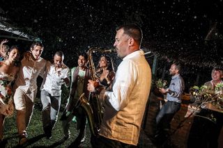 Beogradski Akustični Orkestar na nastupu